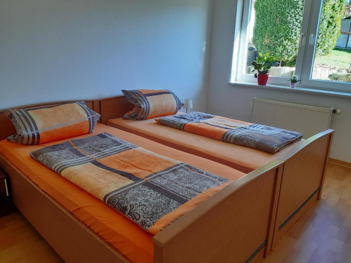 Ferienwohnung Thüringer Zimmer Suhl Exterior foto