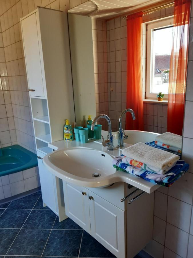 Ferienwohnung Thüringer Zimmer Suhl Exterior foto