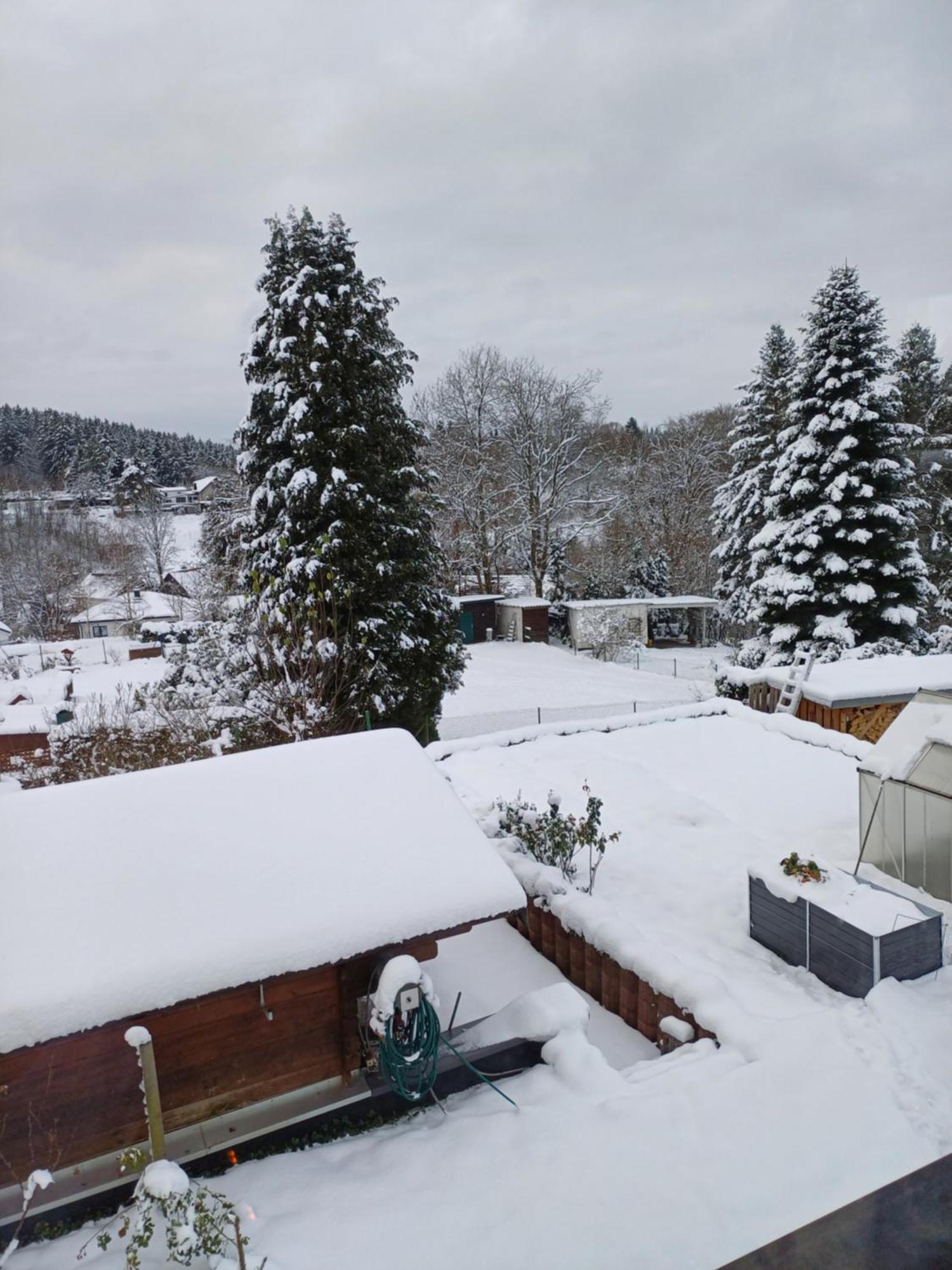 Ferienwohnung Thüringer Zimmer Suhl Exterior foto